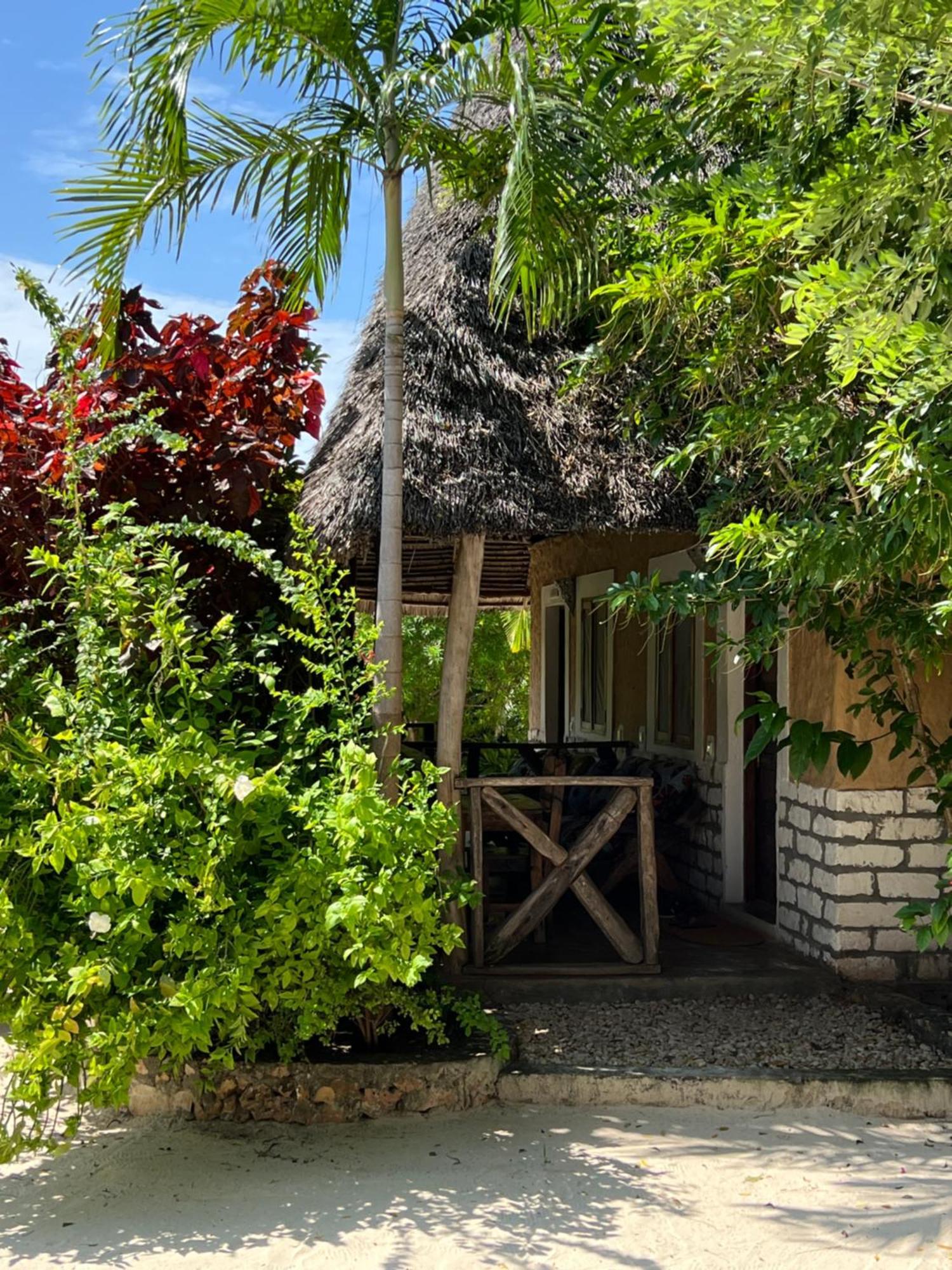 Ujamaa Beach Resort Makunduchi Exterior photo